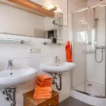 Apartment Reusenhof Am Haff *