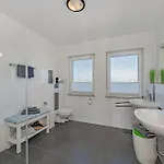 Reusenhof Am Haff Apartment *