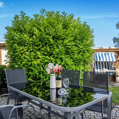 Apartment Reusenhof Am Haff