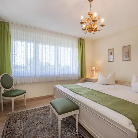 Apartment Reusenhof Am Haff Usedom Town
