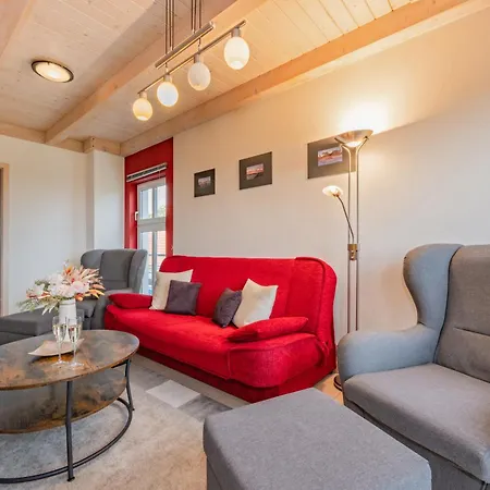 Reusenhof Am Haff Apartamento *